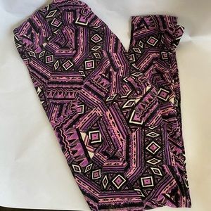 LuLaRoe Aztec leggings